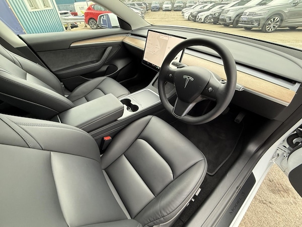 Used Tesla Model 3 2021 for sale - 76205810: Photo 3