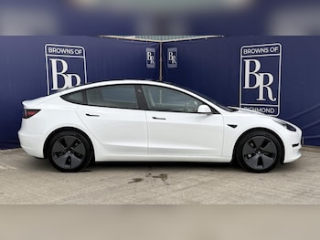 Used Tesla Model 3 2021 for sale - 76205810: Photo 4