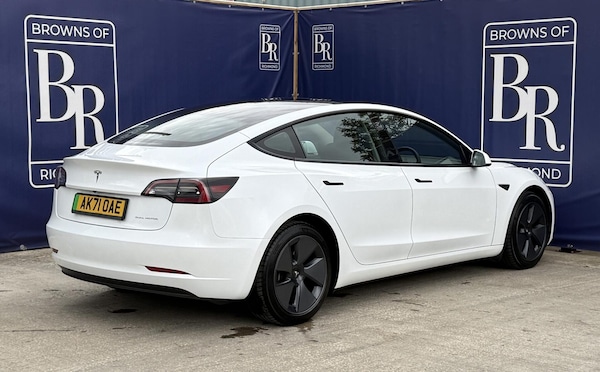 Used Tesla Model 3 2021 for sale - 76205810: Photo 5