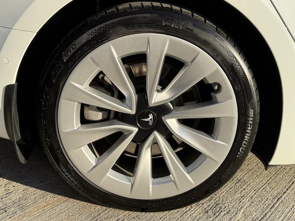 Used Tesla Model 3 2021 for sale - 76320809: Photo 17
