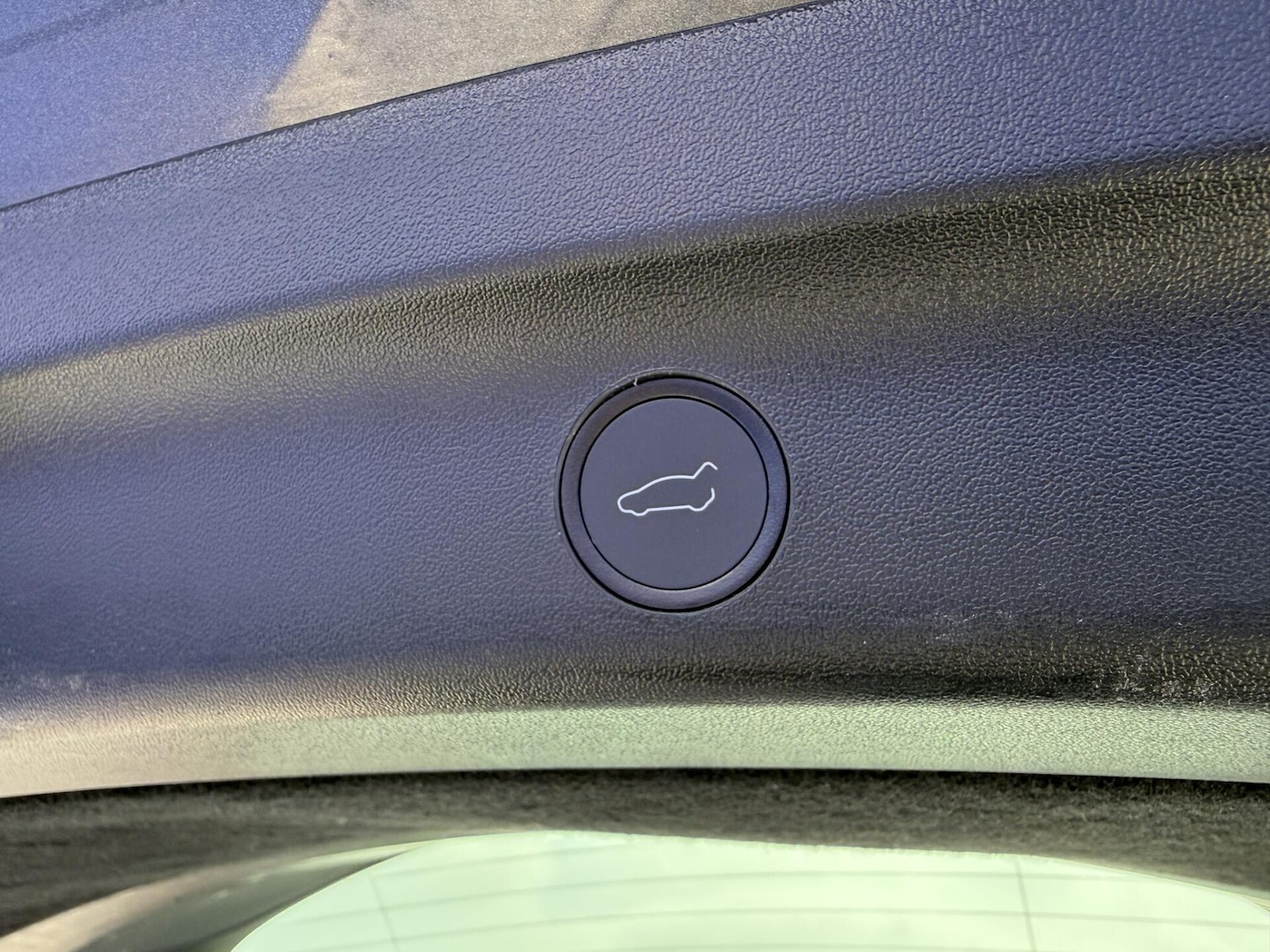 Used Tesla Model Y 2024 for sale - 78095667: Photo 23