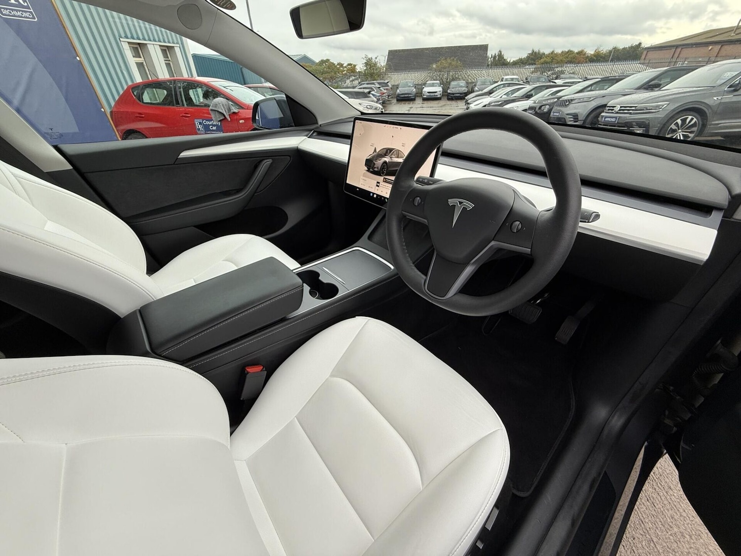 Used Tesla Model Y 2022 for sale - 76159739: Photo 3