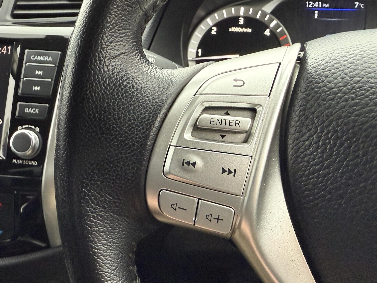 Used Nissan Navara 2021 for sale - 76589109: Photo 24