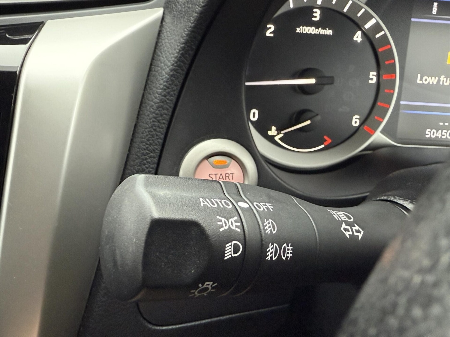 Used Nissan Navara 2021 for sale - 76589109: Photo 27