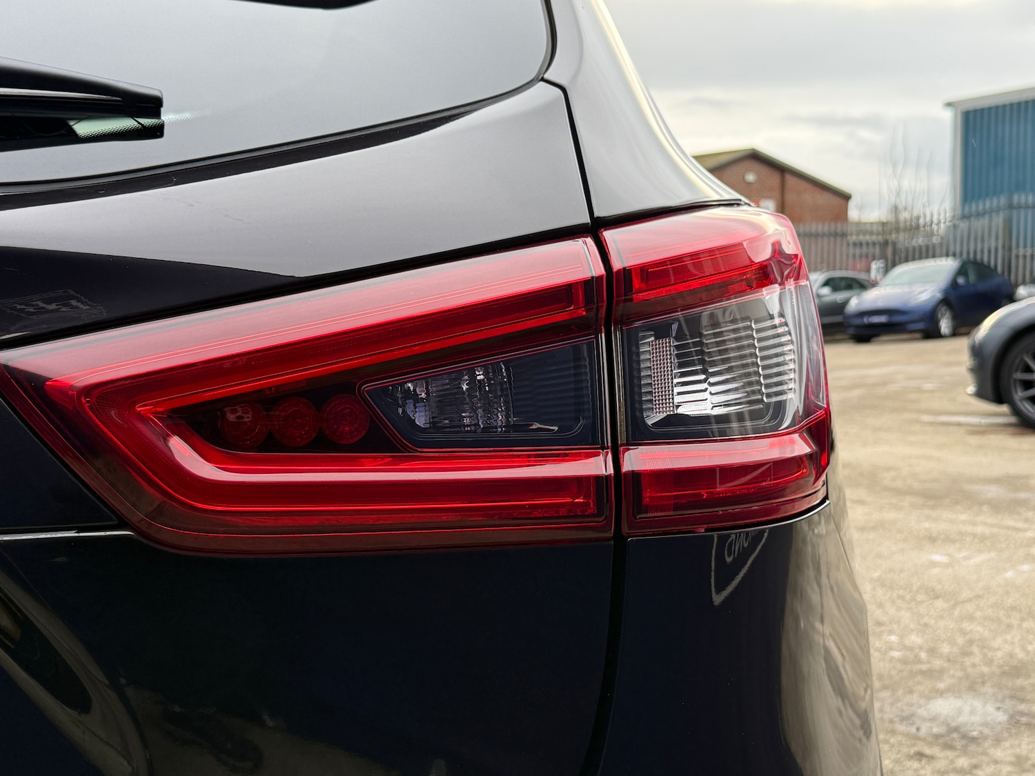 Used Nissan Qashqai 2017 for sale - 77208269: Photo 14