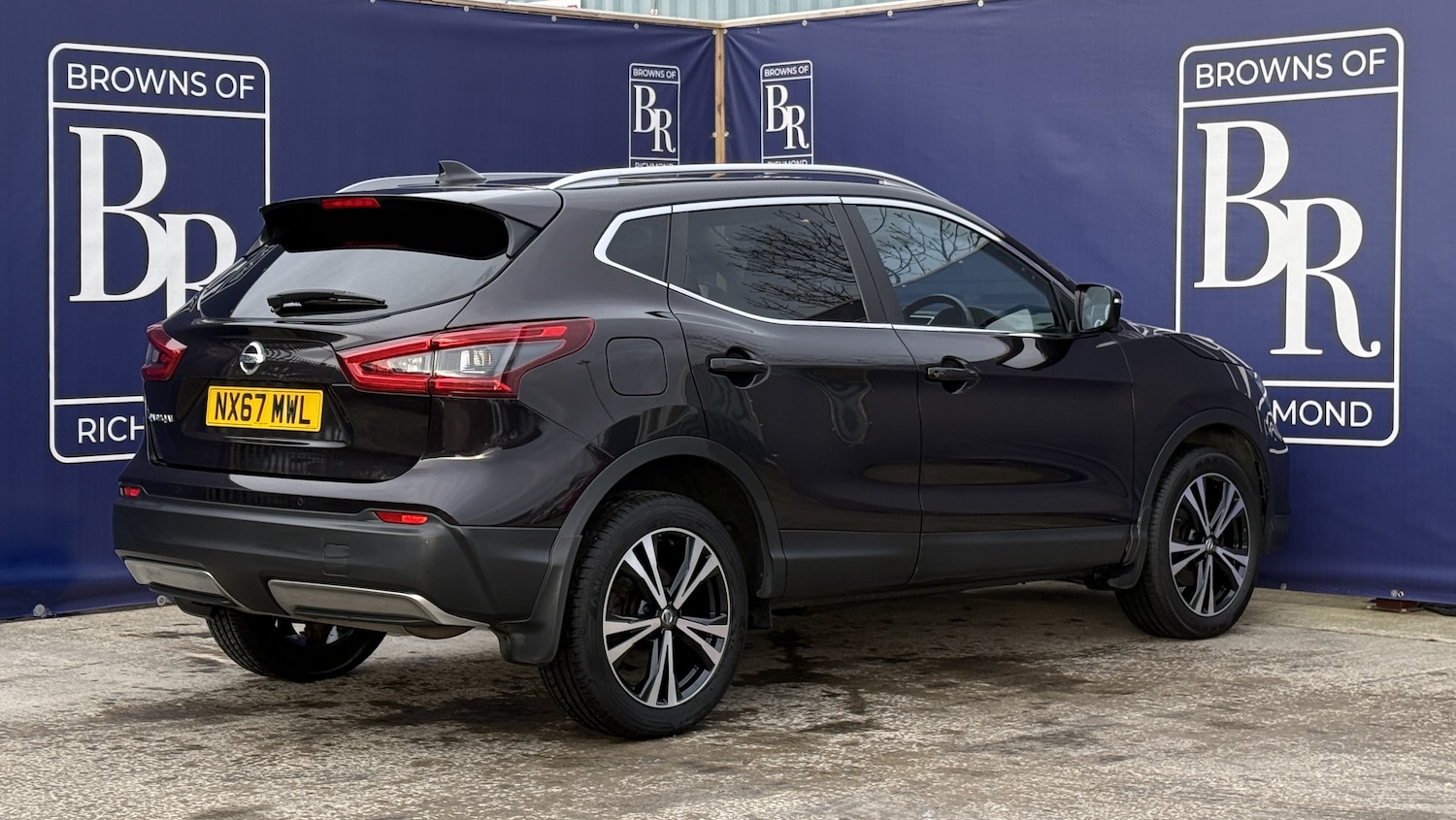 Used Nissan Qashqai 2017 for sale - 77208269: Photo 3