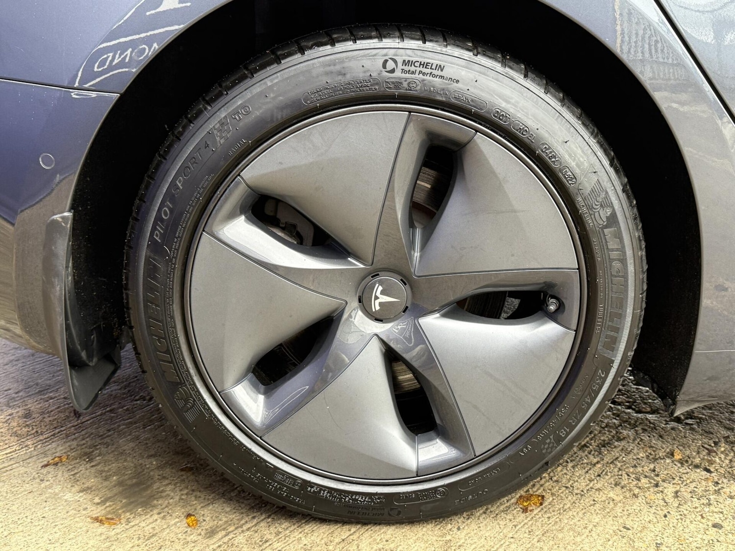 Used Tesla Model 3 2019 for sale - 76334340: Photo 17