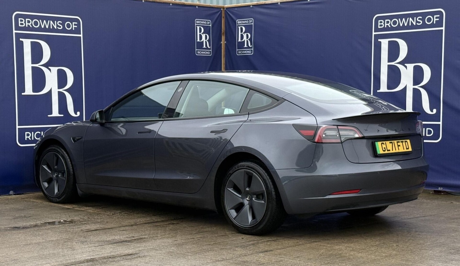 Used Tesla Model 3 2021 for sale - 77086620: Photo 8