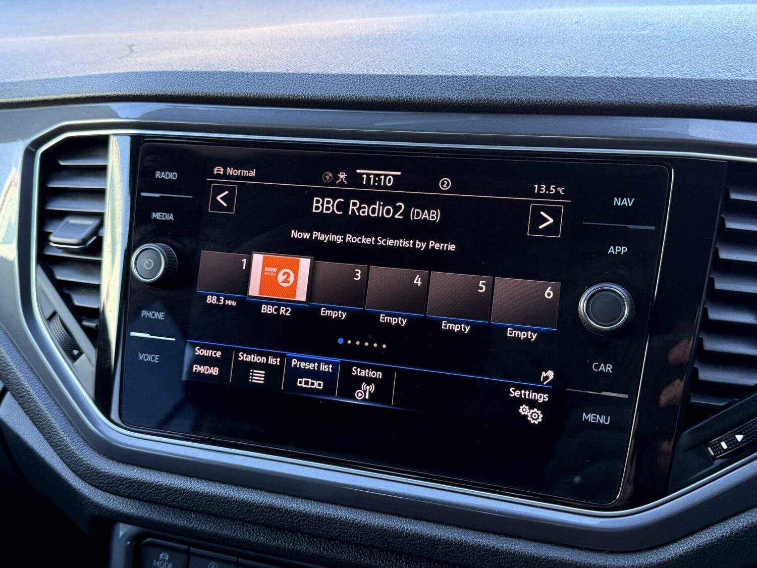 Used Volkswagen T-Roc 2021 for sale - 76343820: Photo 28