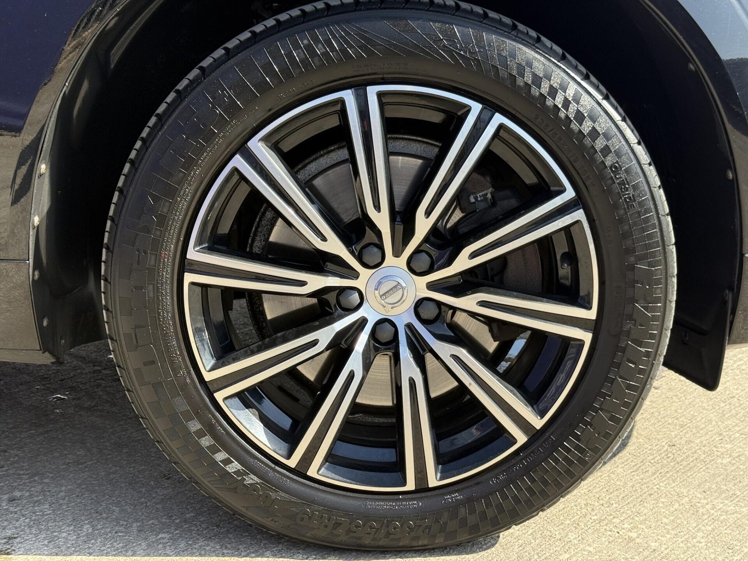 Used Volvo XC60 2019 for sale - 78176271: Photo 14