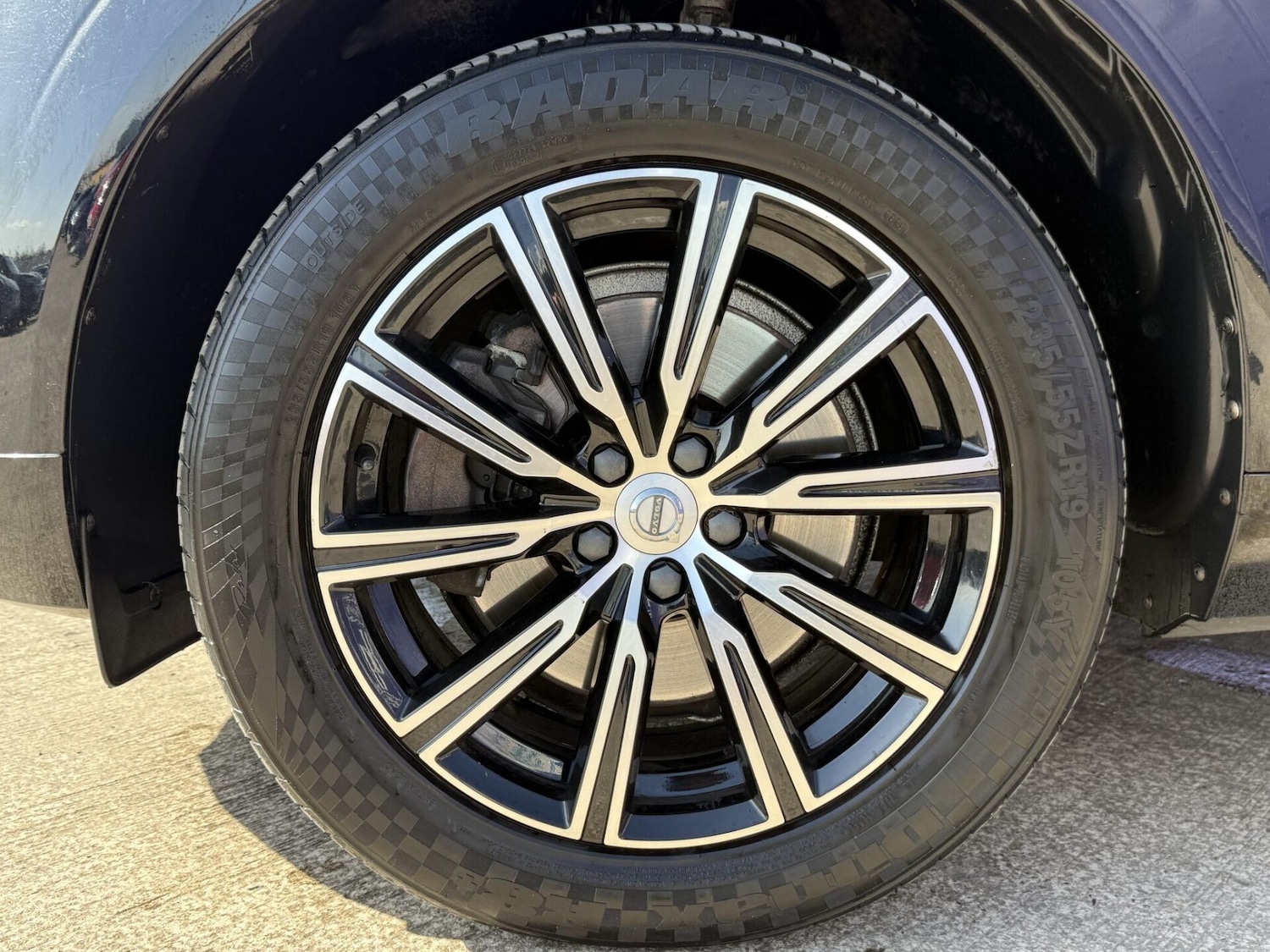 Used Volvo XC60 2019 for sale - 78176271: Photo 17