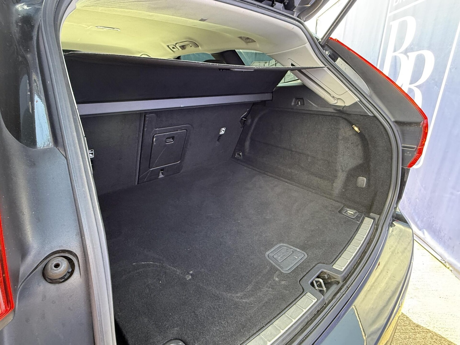 Used Volvo XC60 2019 for sale - 78176271: Photo 21