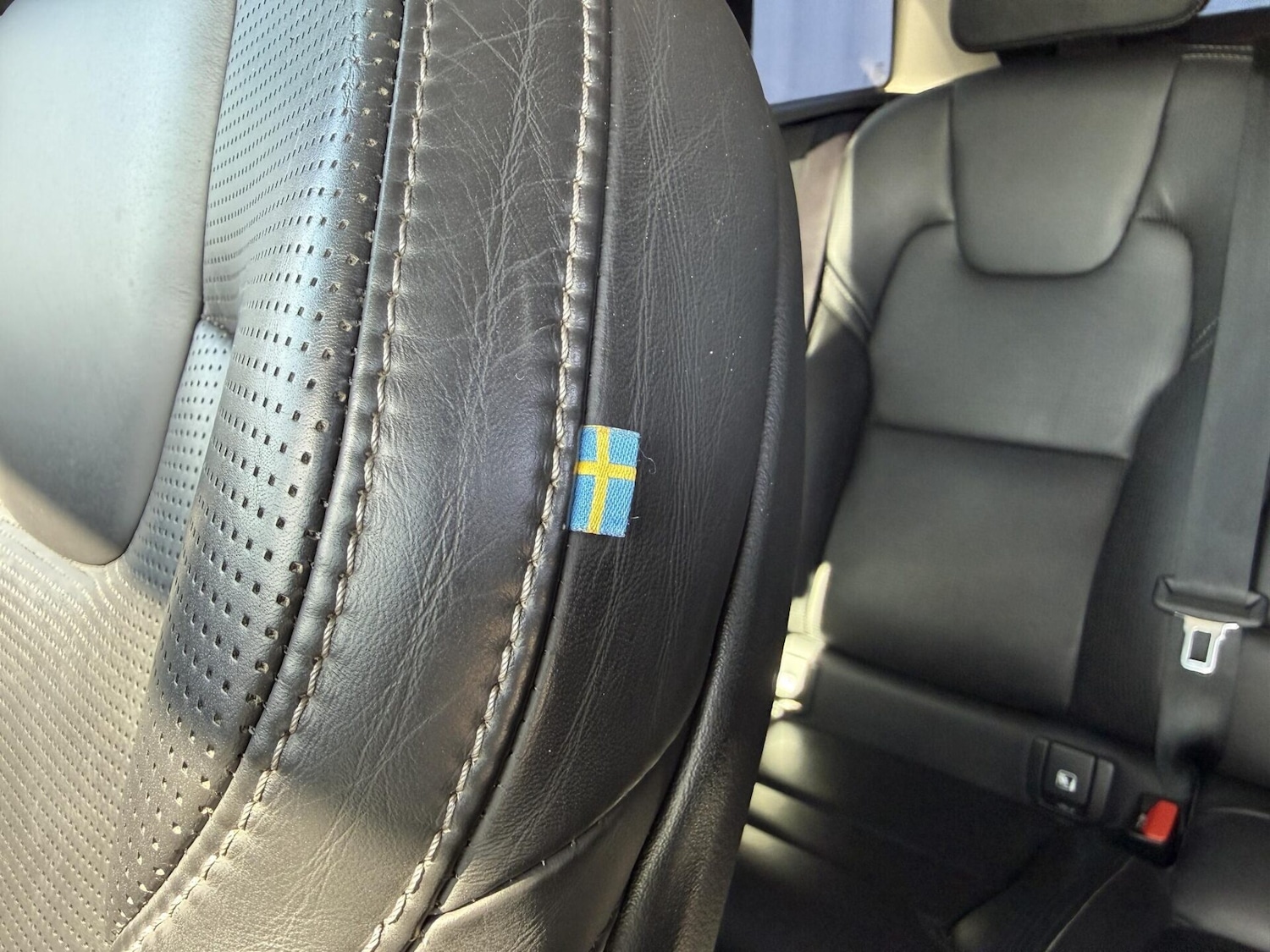 Used Volvo XC60 2019 for sale - 78176271: Photo 29