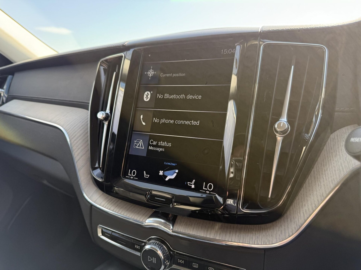 Used Volvo XC60 2019 for sale - 78176271: Photo 40