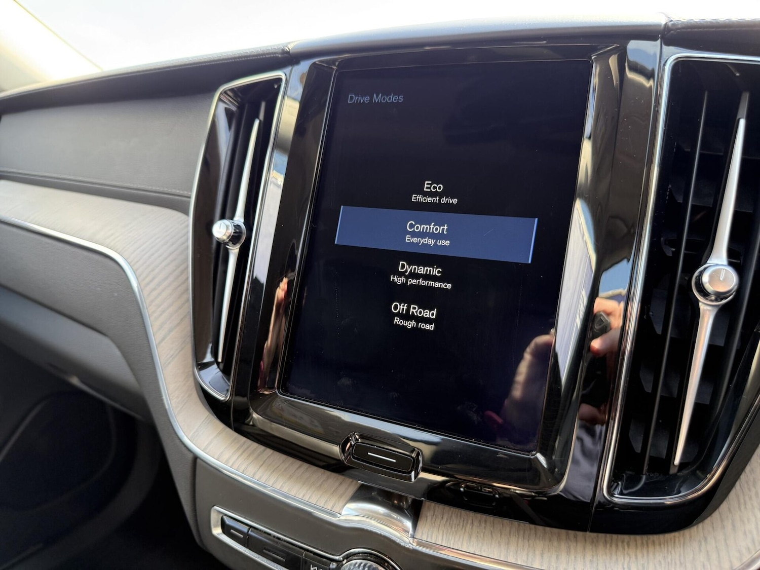 Used Volvo XC60 2019 for sale - 78176271: Photo 48