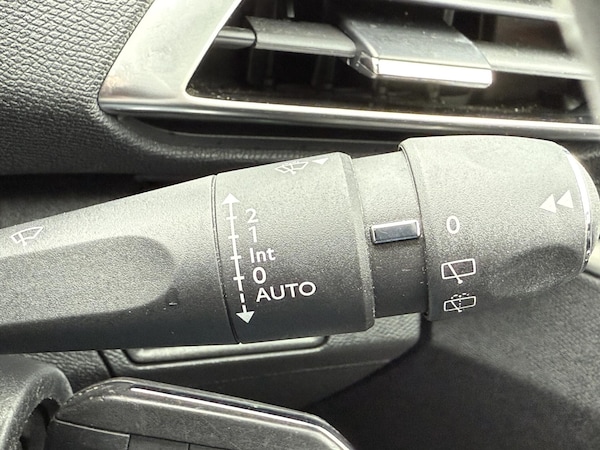 Used Peugeot 3008 2018 for sale - 76119907: Photo 29