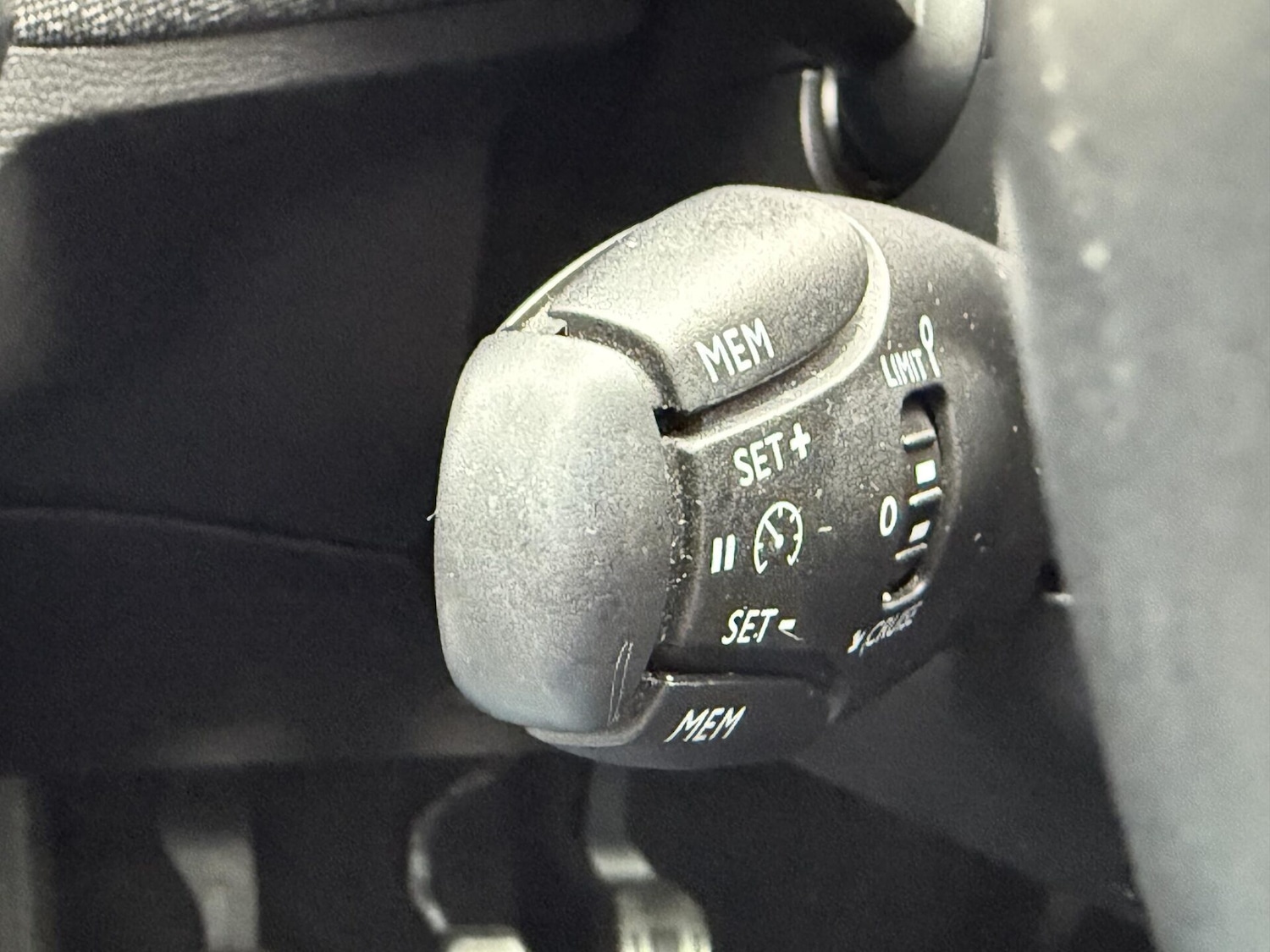 Used Peugeot 3008 2018 for sale - 76119907: Photo 31