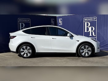 Used Tesla Model Y 2023 for sale - 79314543: Photo