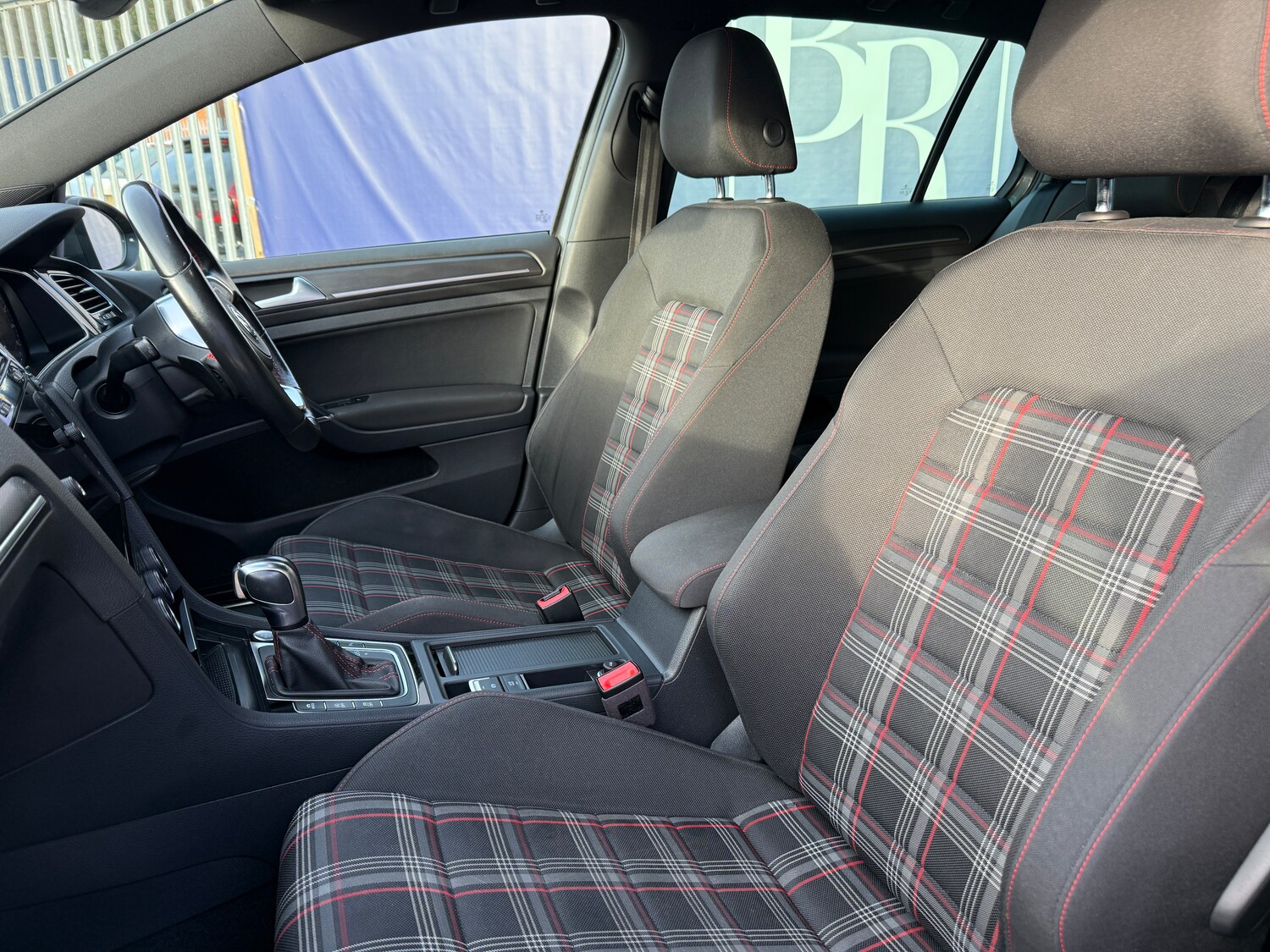 Used Volkswagen Golf 2020 for sale - 77208286: Photo 21