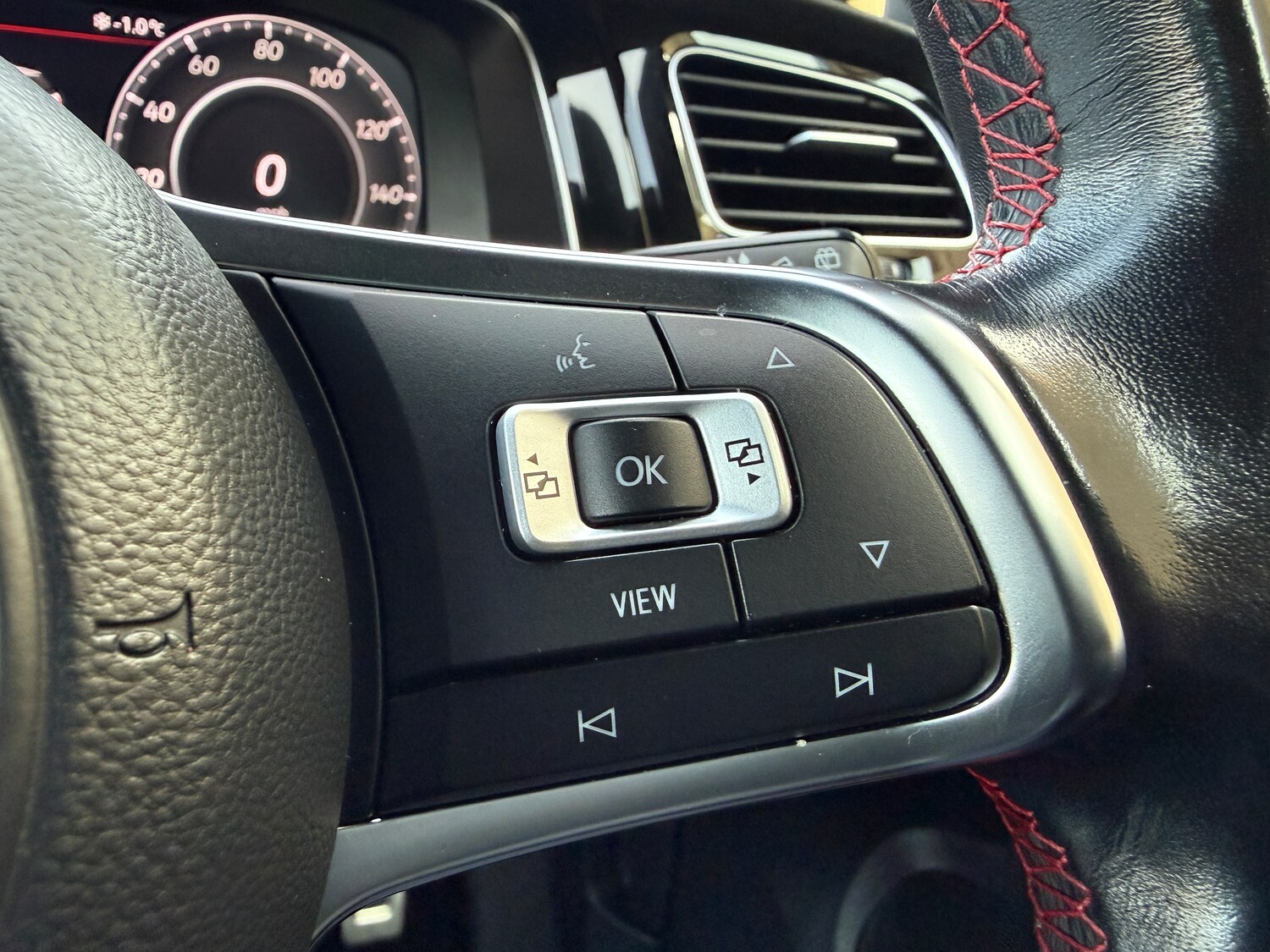 Used Volkswagen Golf 2020 for sale - 77208286: Photo 26