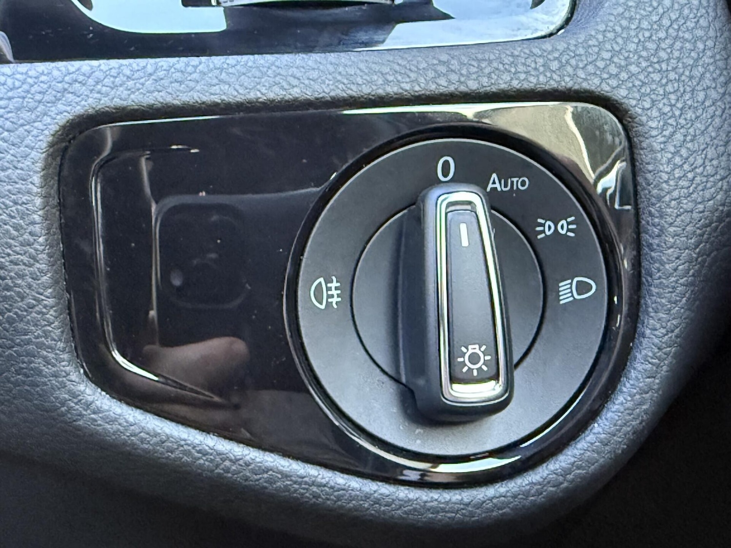 Used Volkswagen Golf 2020 for sale - 76343825: Photo 29