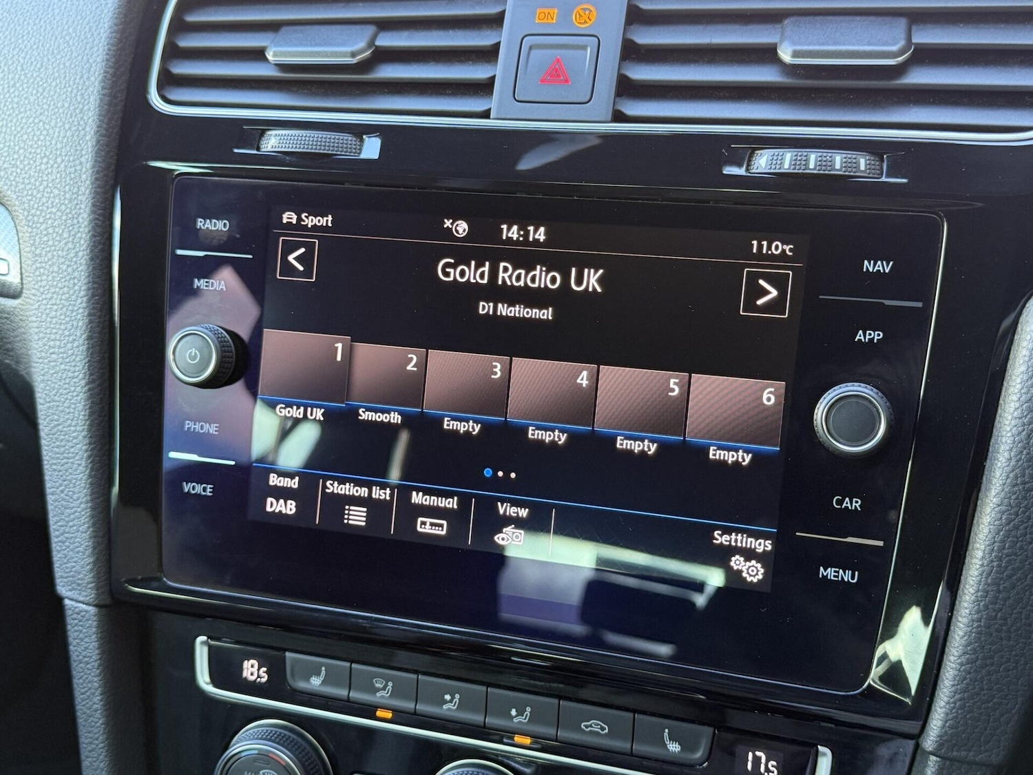 Used Volkswagen Golf 2020 for sale - 76343825: Photo 30