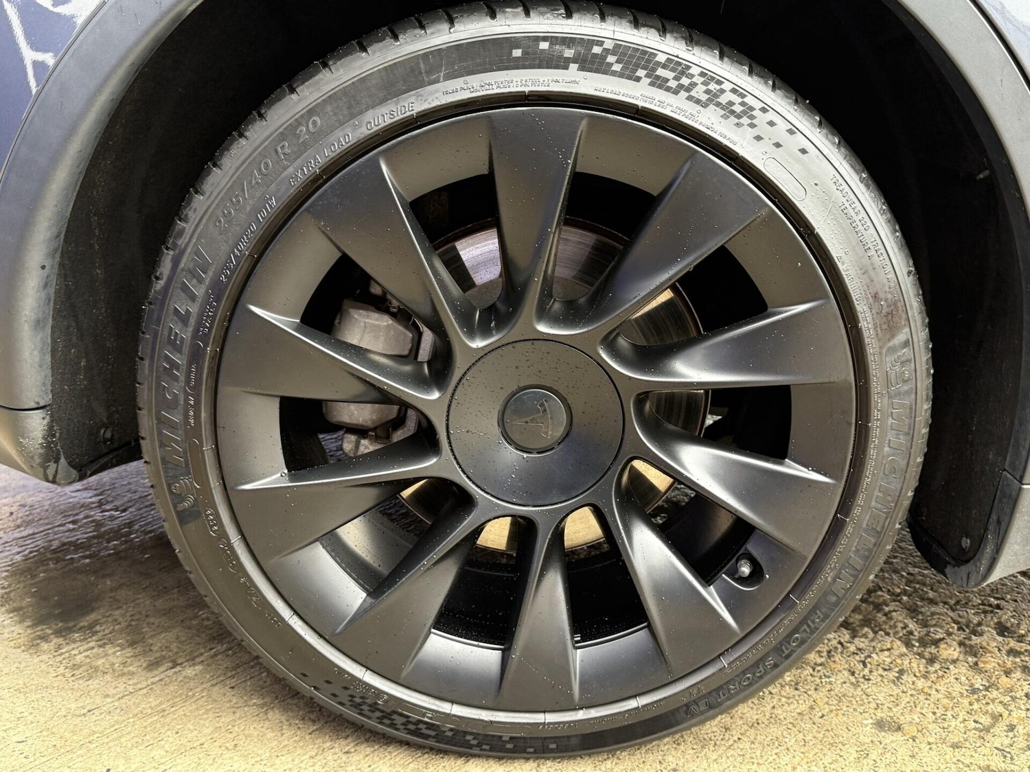 Used Tesla Model Y 2022 for sale - 76133779: Photo 17
