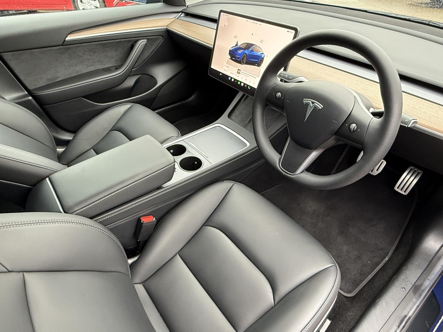 Used Tesla Model 3 2023 for sale - 78133168: Photo 2