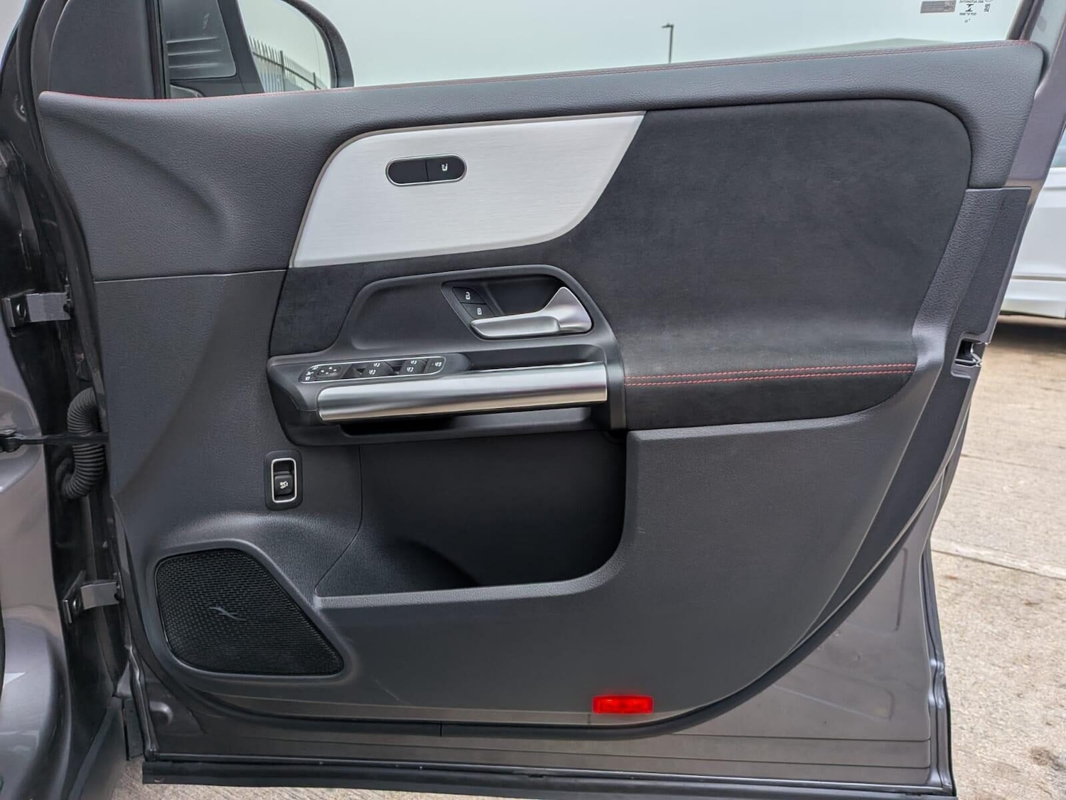 Used Mercedes-Benz EQA 2022 for sale - 76506061: Photo 28