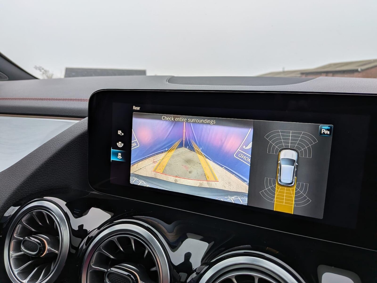 Used Mercedes-Benz EQA 2022 for sale - 76506061: Photo 40