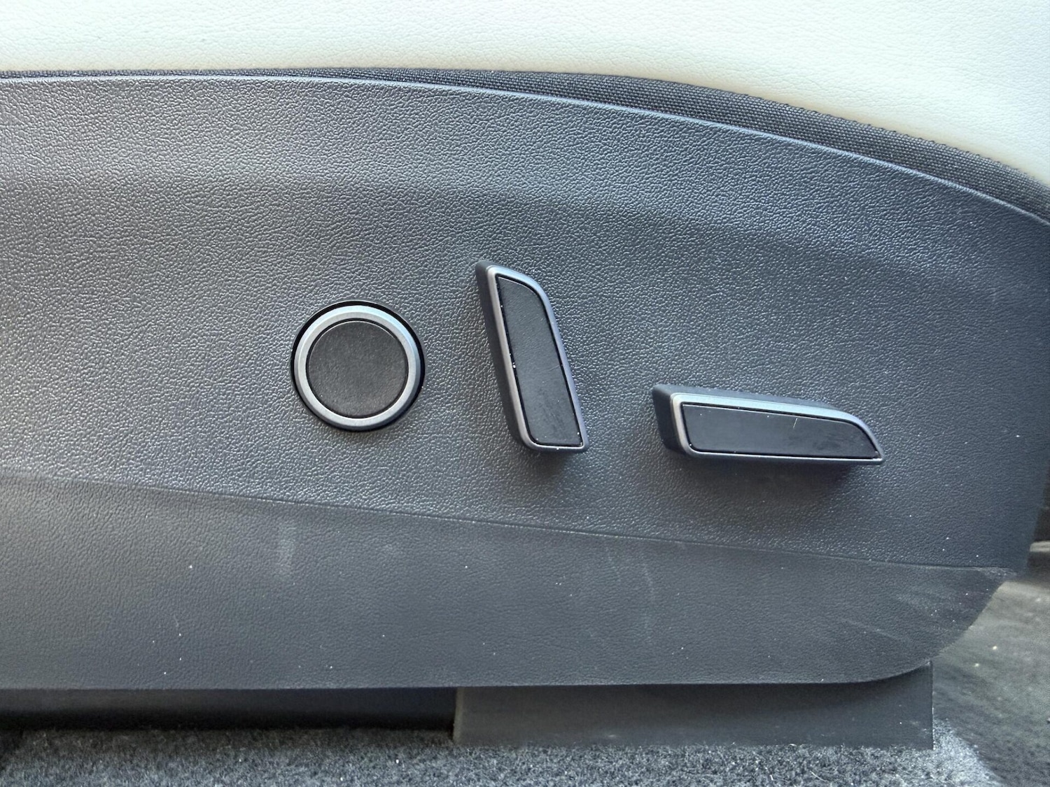 Used Tesla Model Y 2022 for sale - 77917419: Photo 33