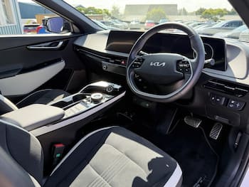 Used Kia EV6 2023 for sale - 79626365: Photo