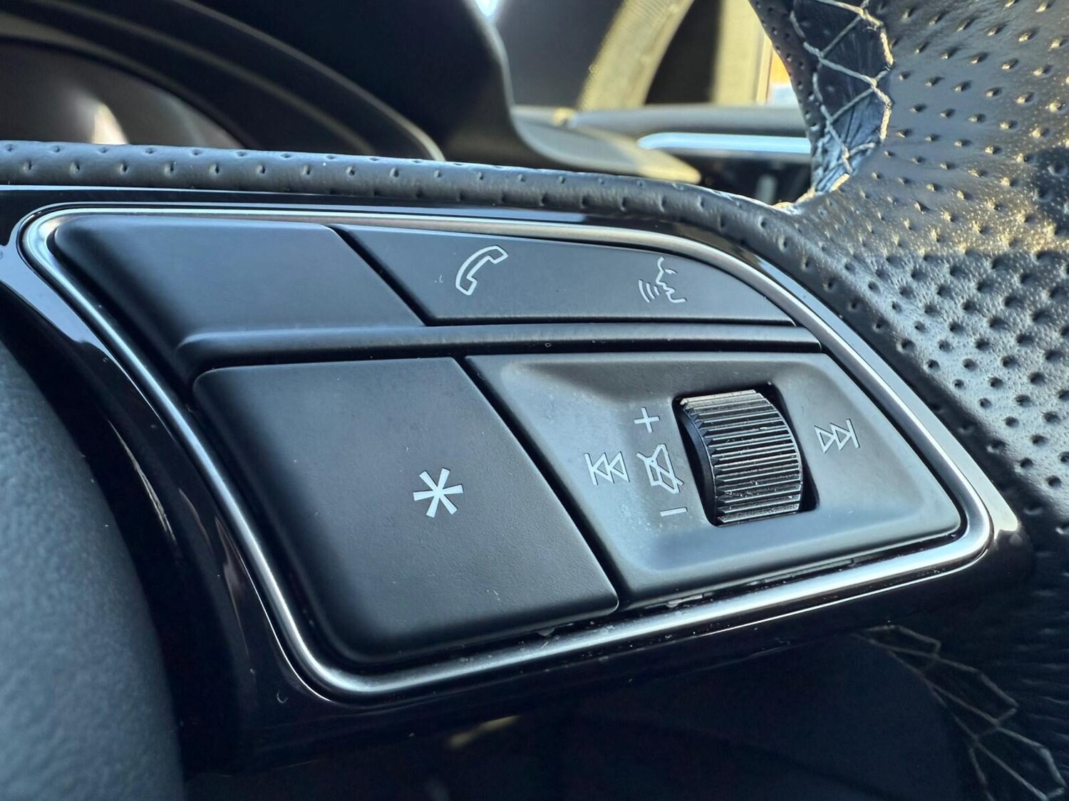 Used Audi A4 2022 for sale - 76603842: Photo 34