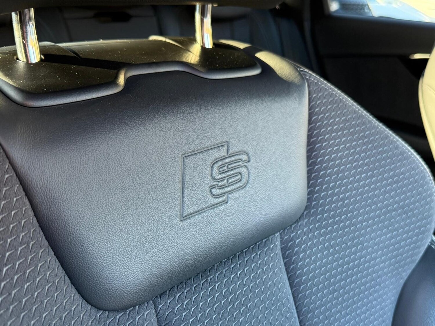 Used Audi A4 2022 for sale - 76603842: Photo 43