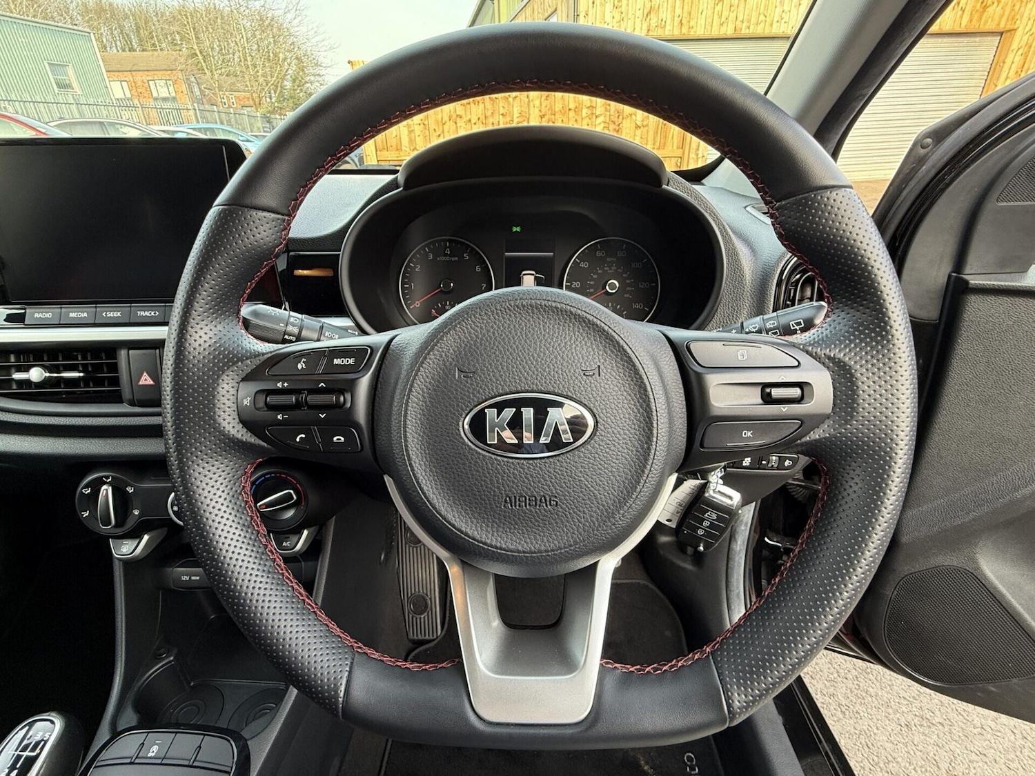 Used Kia Picanto 2021 for sale - 77976040: Photo 25