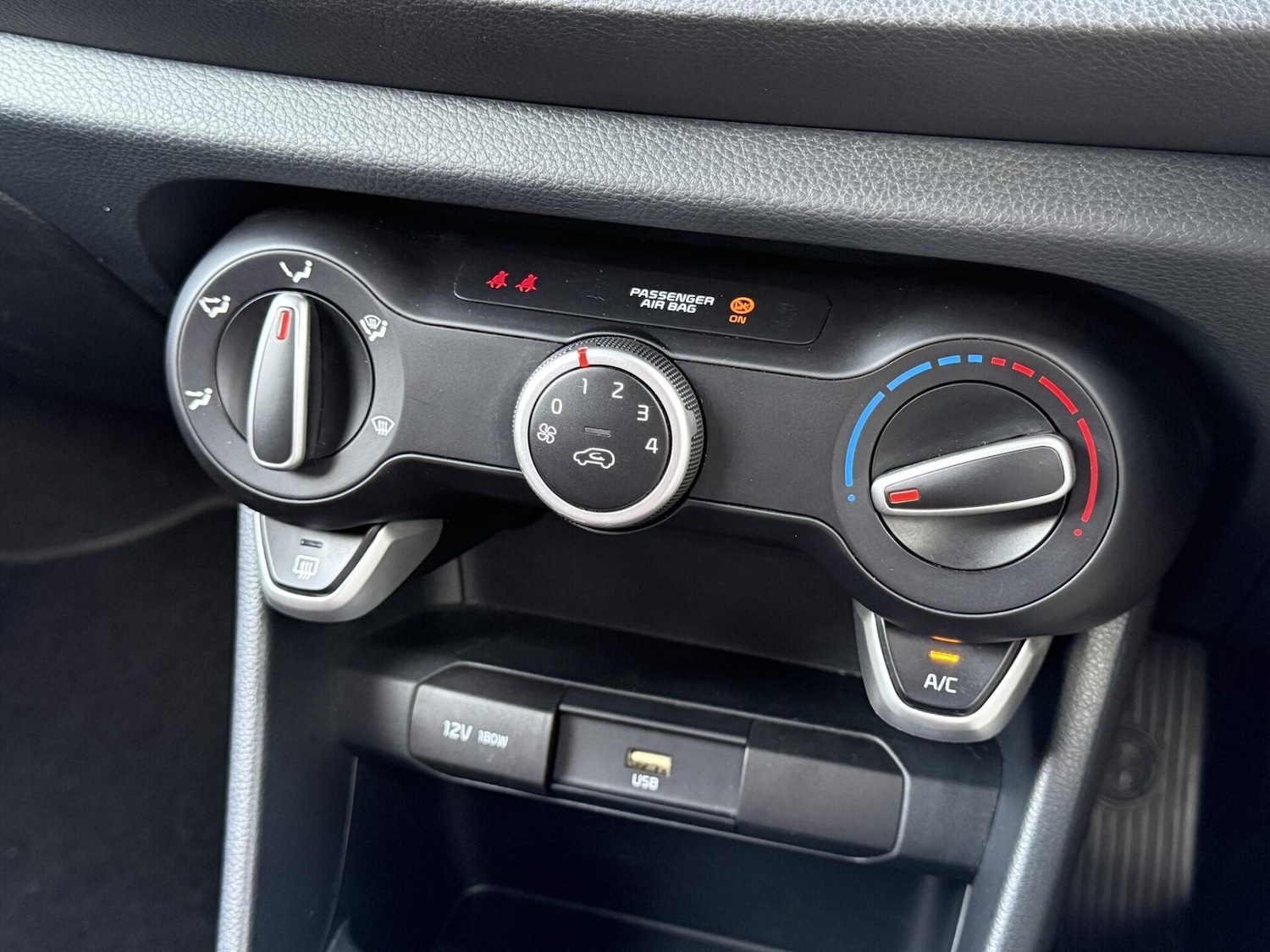 Used Kia Picanto 2021 for sale - 77976040: Photo 34