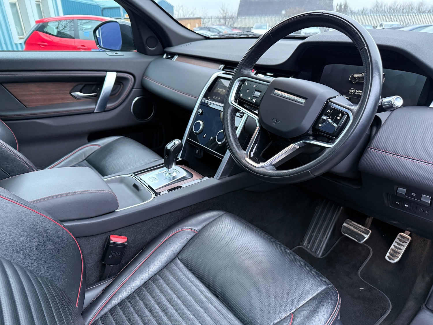 Used Land Rover Discovery Sport 2021 for sale - 77494607: Photo 2