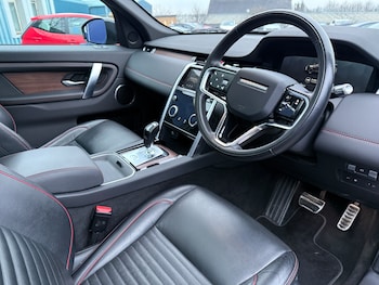 Used Land Rover Discovery Sport 2021 for sale - 77494607: Photo