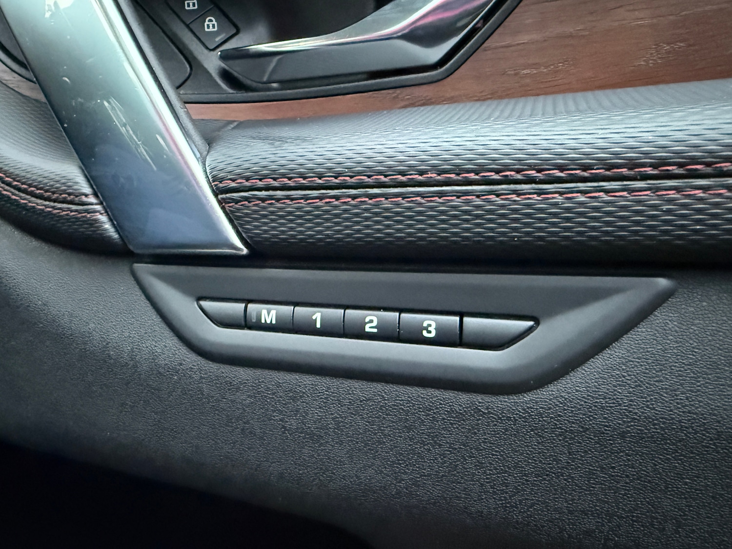 Used Land Rover Discovery Sport 2021 for sale - 77494607: Photo 31