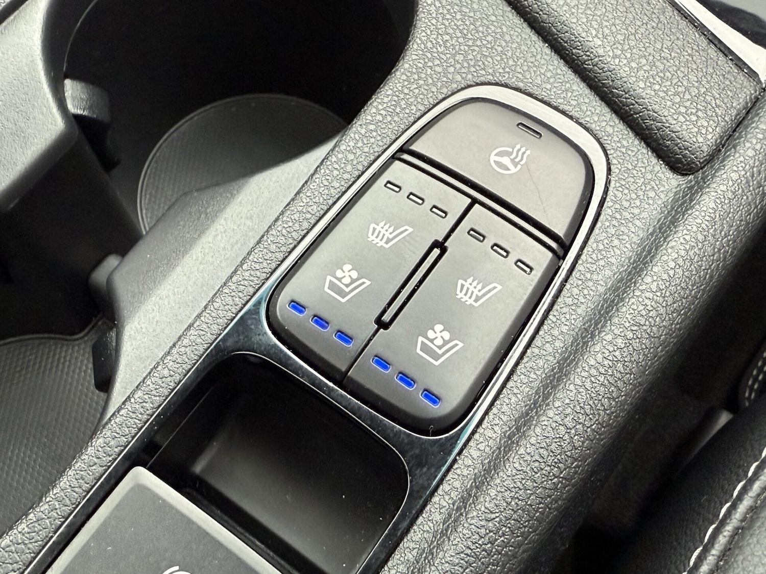 Used Kia Niro 2021 for sale - 76088903: Photo 40