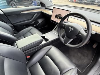 Used Tesla Model 3 2023 for sale - 79748008: Photo