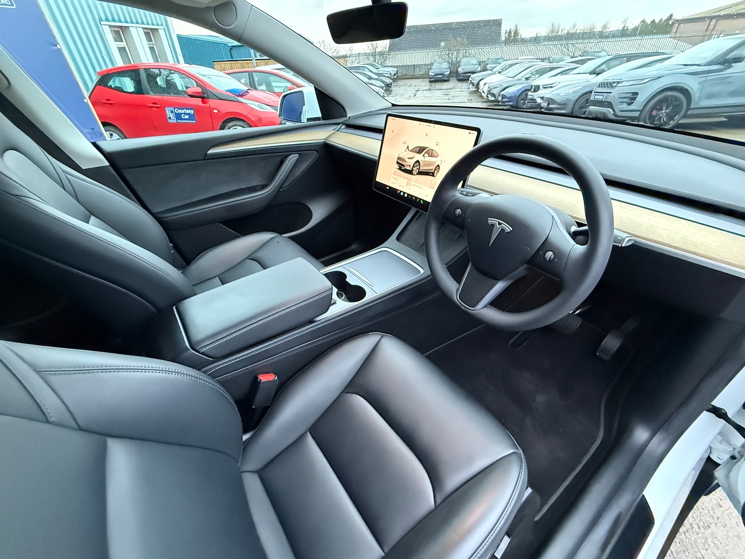 Used Tesla Model Y 2022 for sale - 77208242: Photo 2