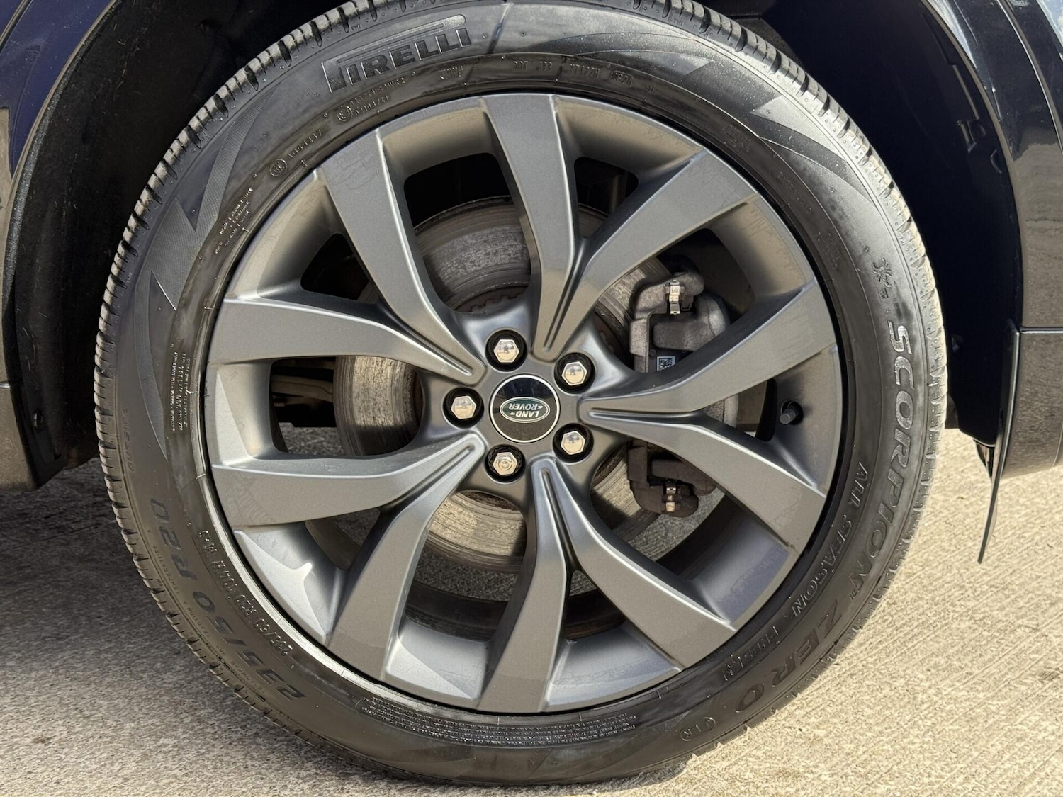 Used Land Rover Discovery Sport 2022 for sale - 78111887: Photo 13