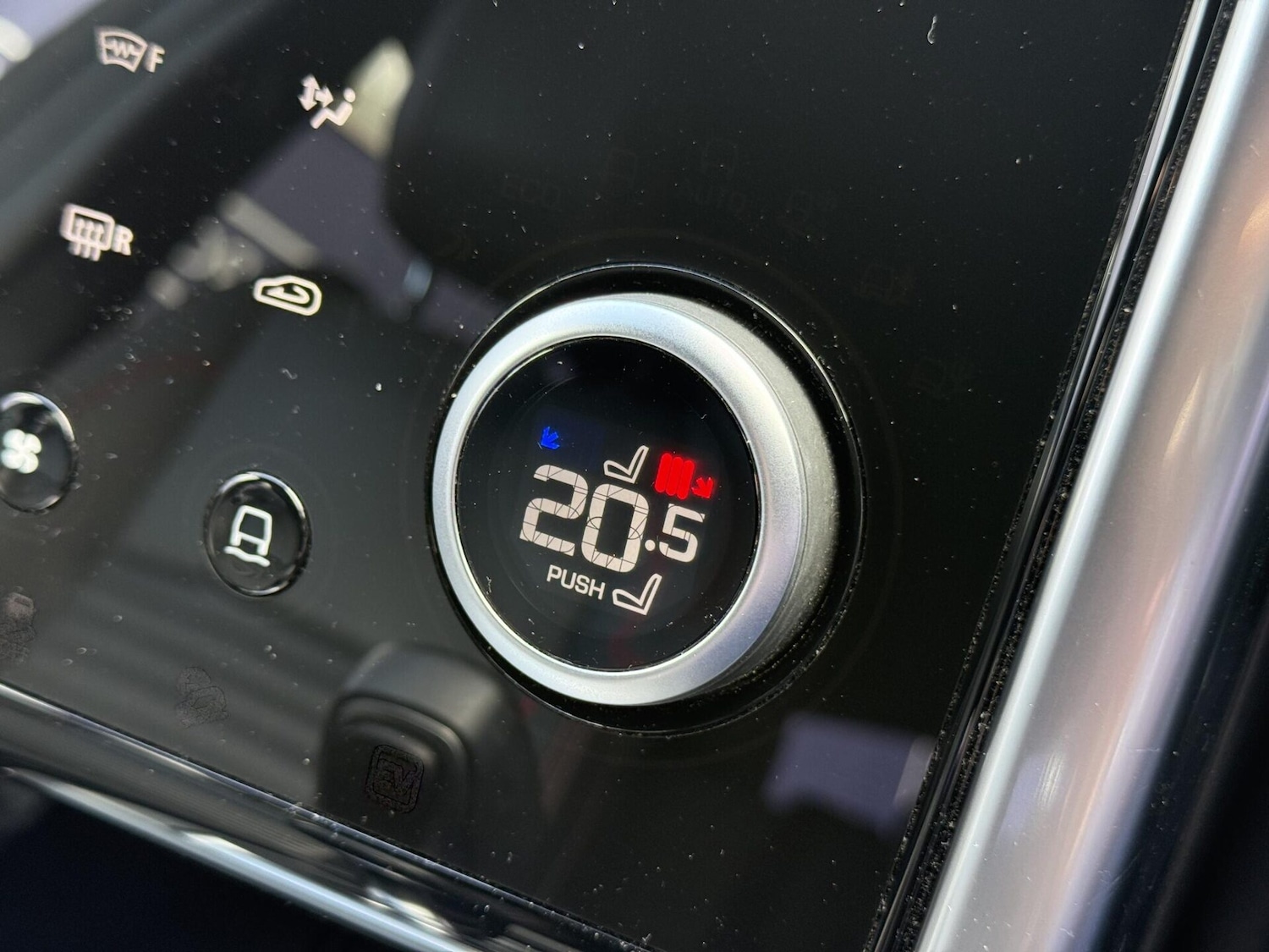 Used Land Rover Discovery Sport 2022 for sale - 78111887: Photo 49