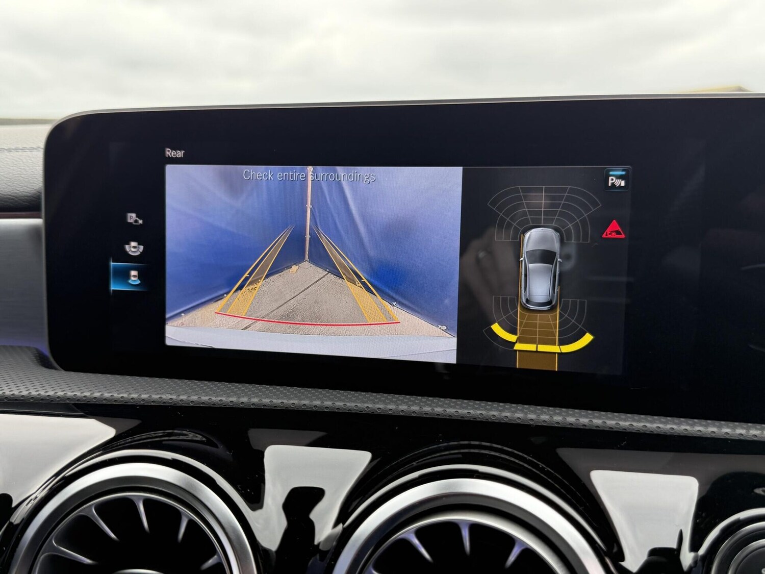 Used Mercedes-Benz A-Class 2019 for sale - 77952102: Photo 42