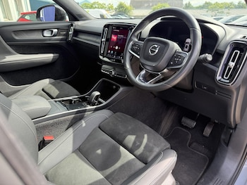 Used Volvo XC40 2023 for sale - 78781962: Photo