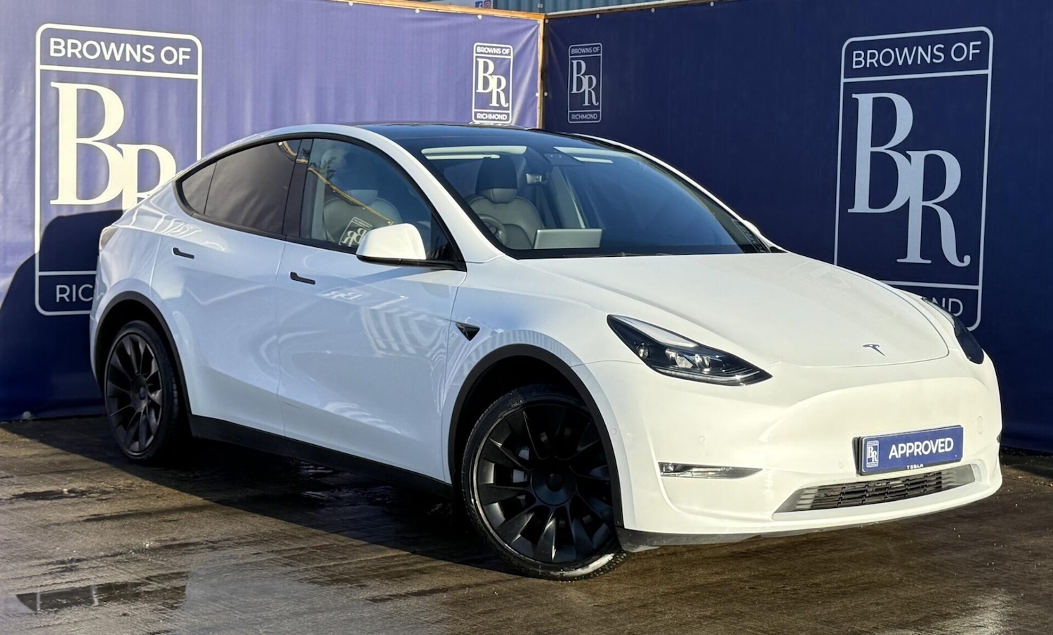 Used Tesla Model Y 2022 for sale - 77161300: Photo 1