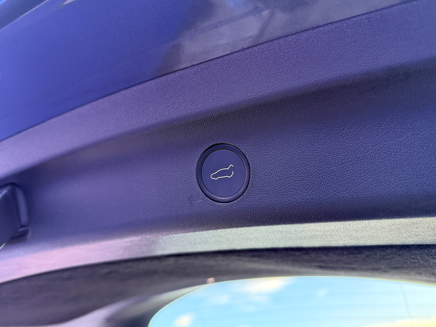 Used Tesla Model Y 2023 for sale - 77578754: Photo 23