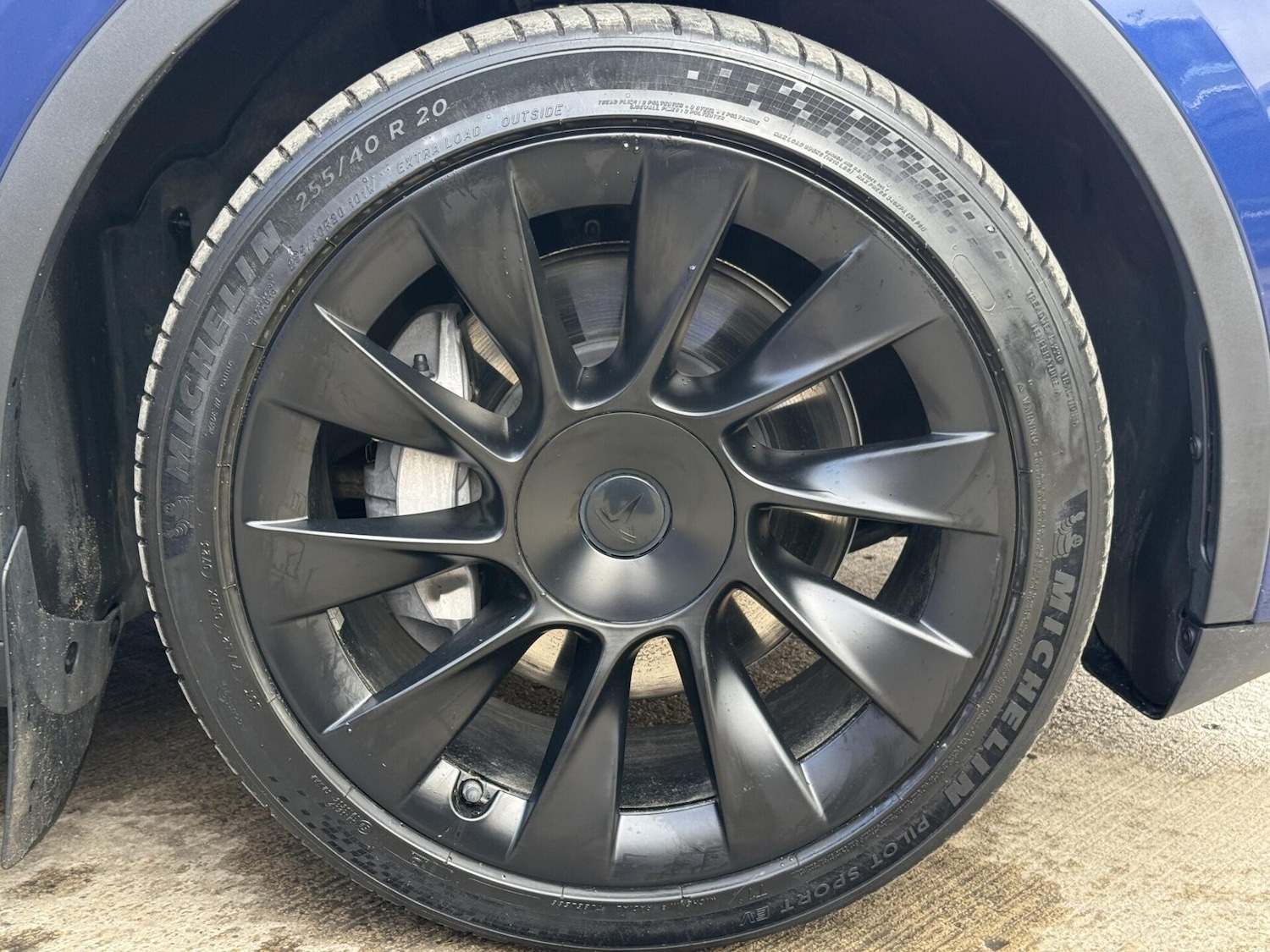 Used Tesla Model Y 2023 for sale - 77805060: Photo 14