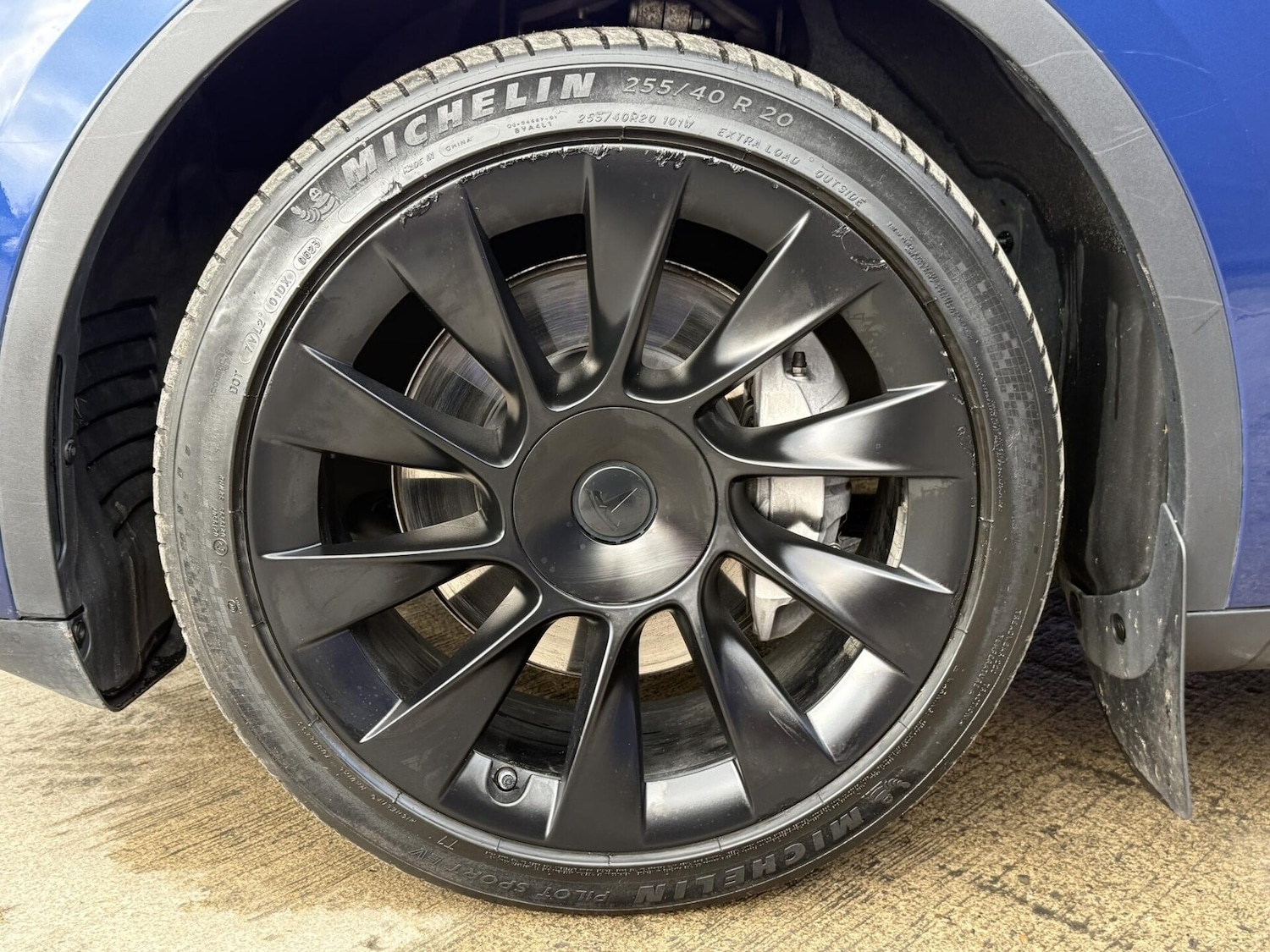 Used Tesla Model Y 2023 for sale - 77805060: Photo 17